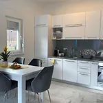 River Luxury House Βίλα *