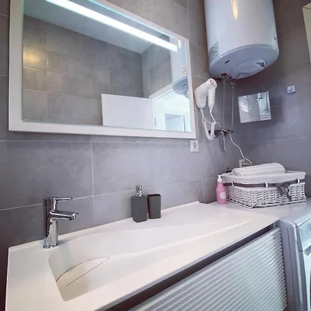 River Luxury House * Bihać