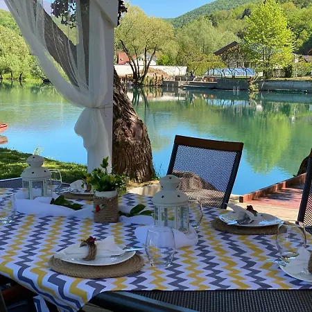 Villa River Luxury House
