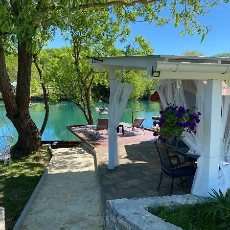 River Luxury House * Bihac