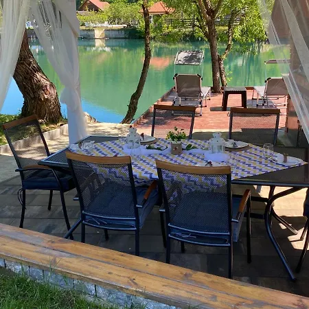 Villa River Luxury House *