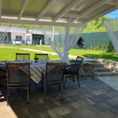 River Luxury House *